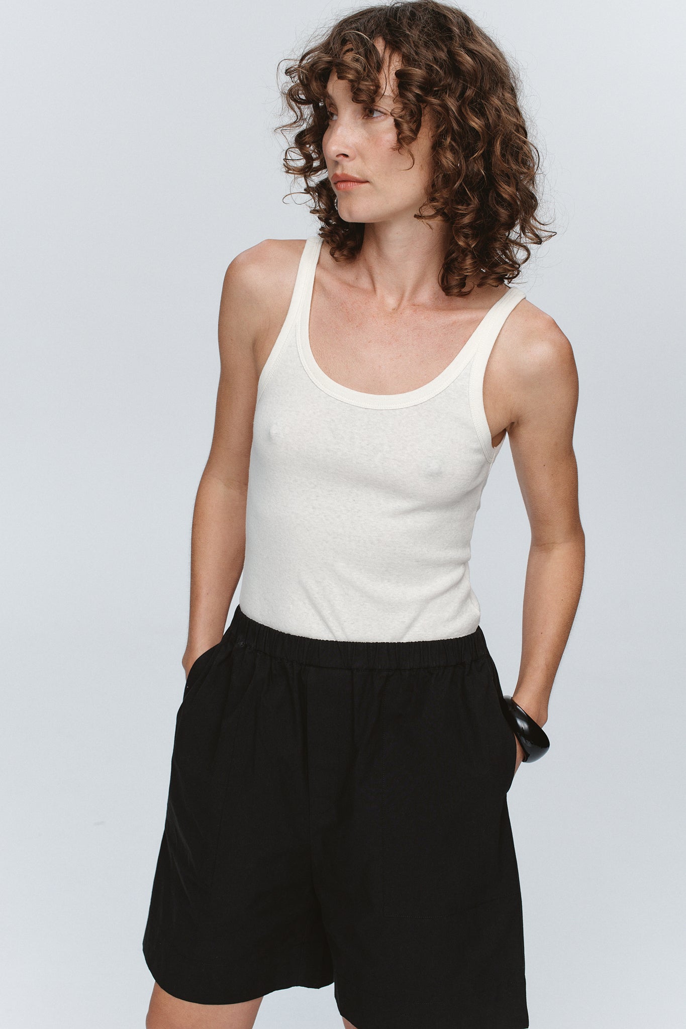 REN SHORT - BLACK