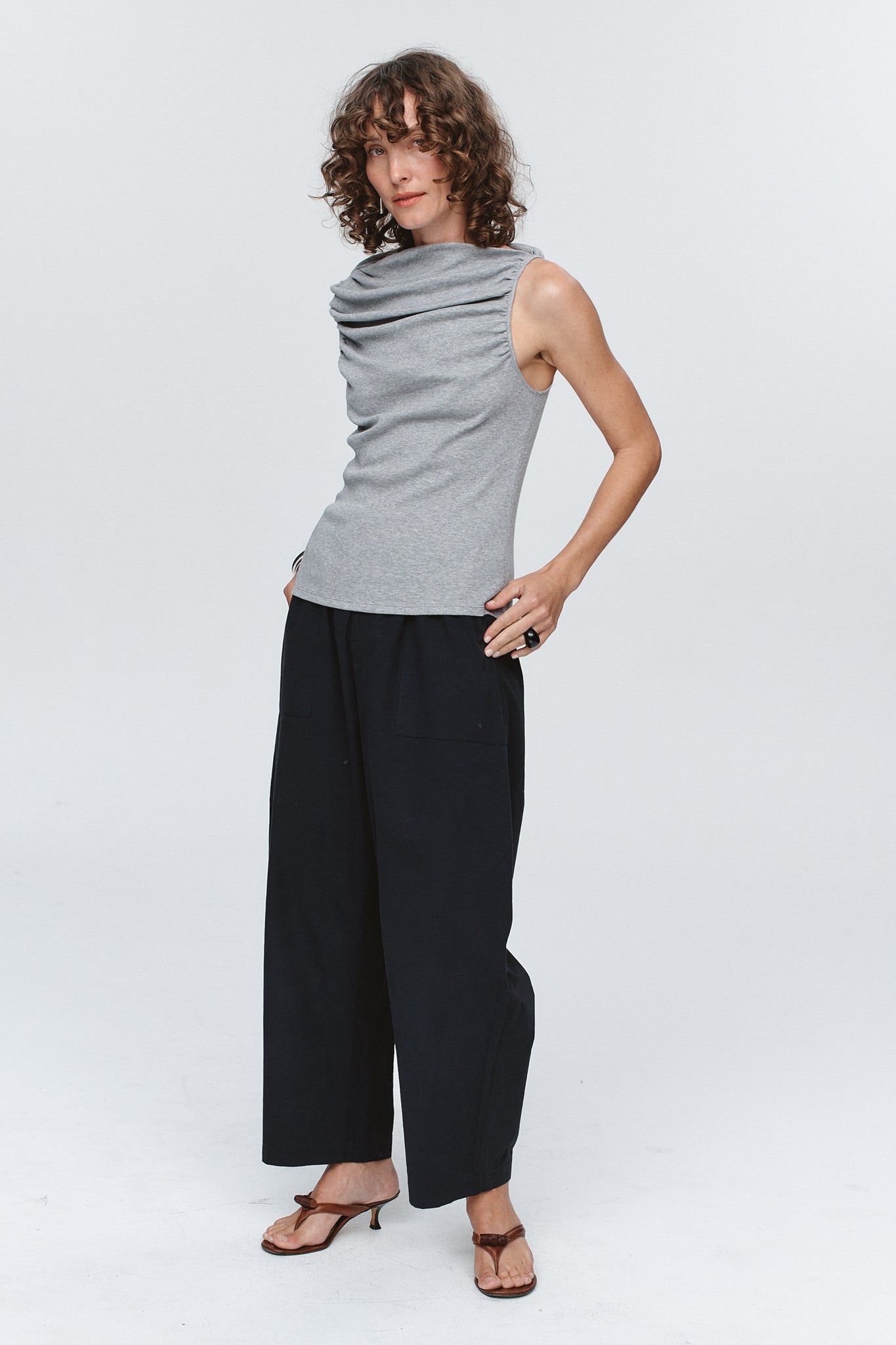 RISA SINGLET - GREY MARLE
