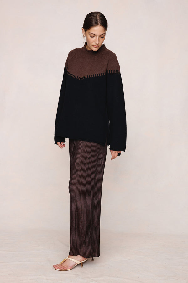 RODIN JUMPER - CAROB / BLACK