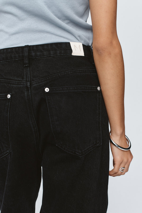 SLUNG JEAN - BLACK