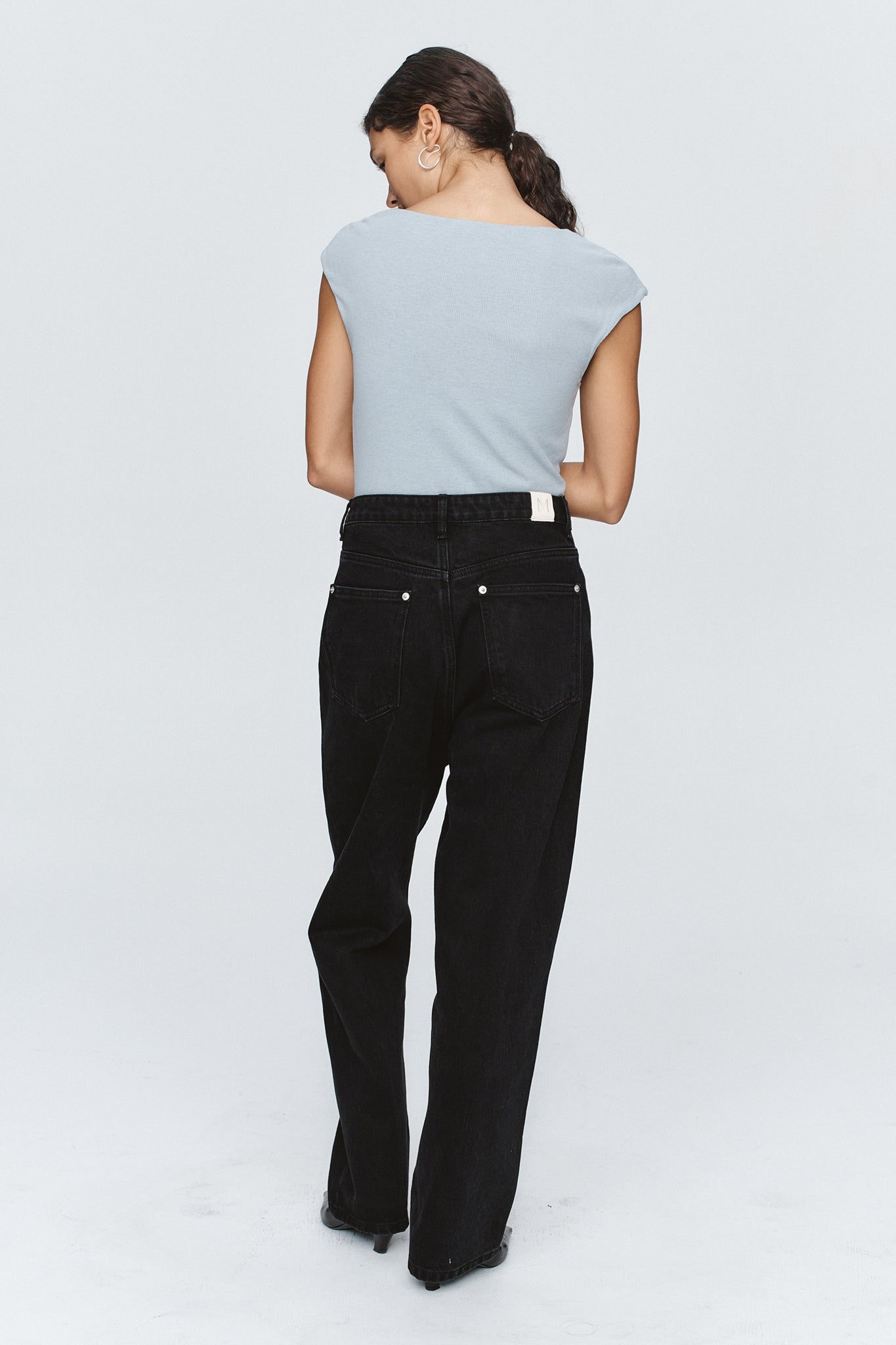 SLUNG JEAN - BLACK