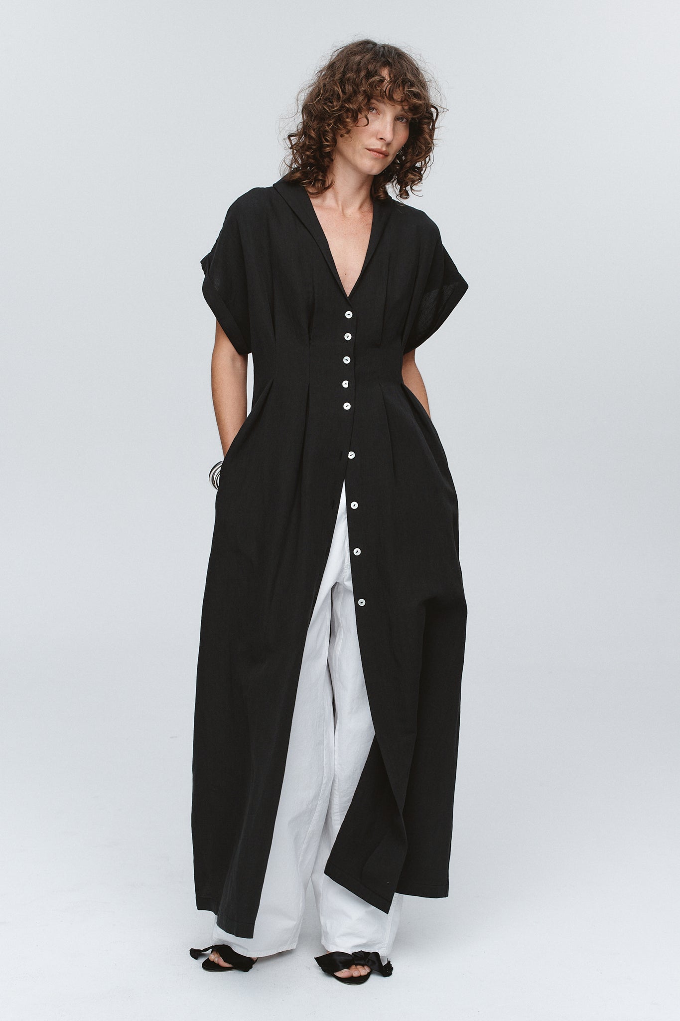 SWAN DRESS - BLACK