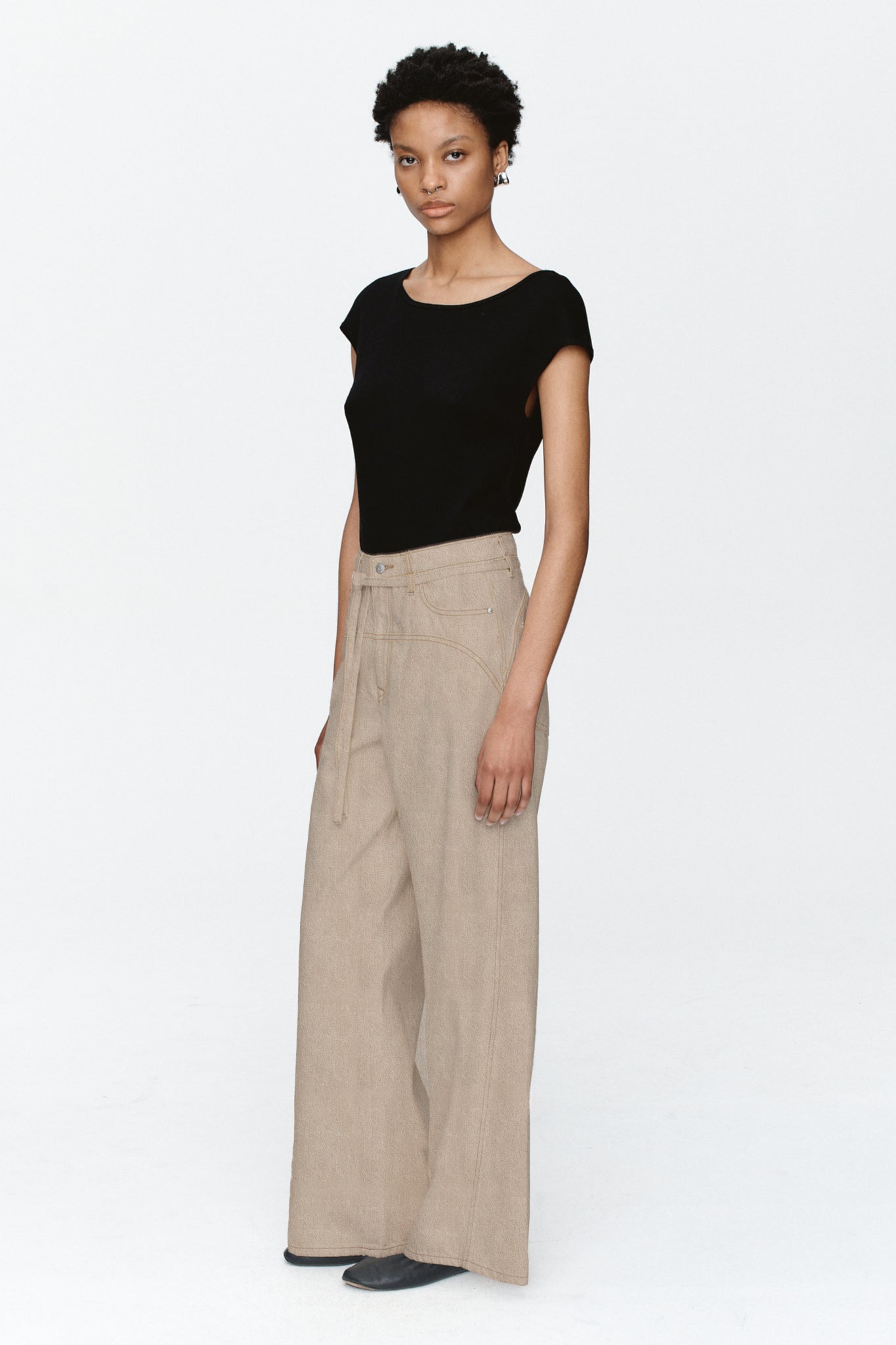 TIE CURVE SEAM JEAN - CHAI