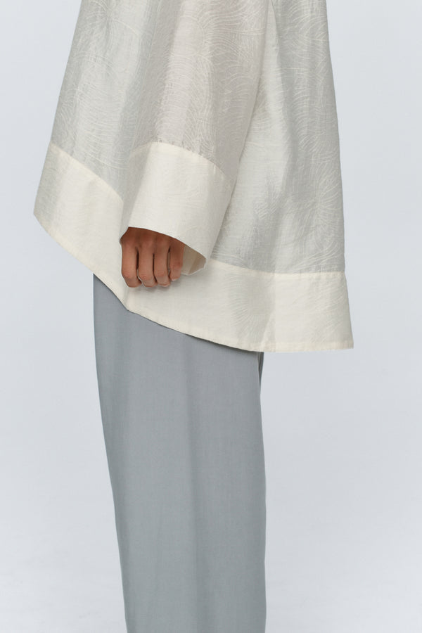 LOTTIE TOP - TEXTURED IVORY