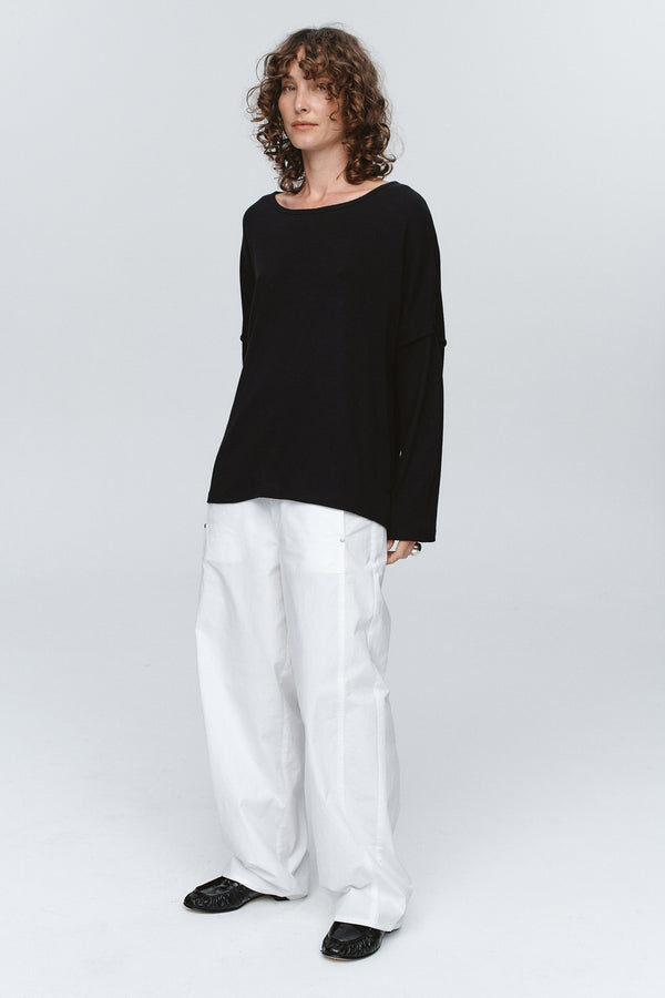 YELENA TEE - BLACK