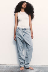 STRAIGHT LEG JEAN - BLUE